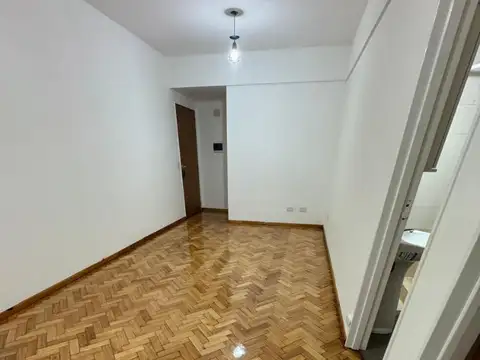 Federico Lacroze 3300, Piso 2