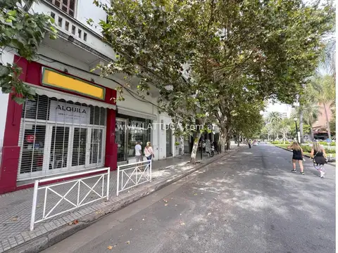 LOCAL COMERCIAL SOBRE BLVD. OROÑO