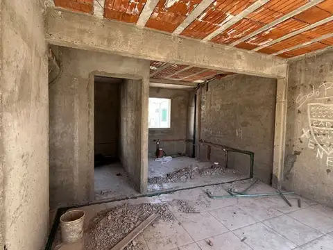 Depto Tipo Casa en Venta en Godoy Cruz, USD 85.000