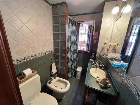 Venta importante chalet en Wilde