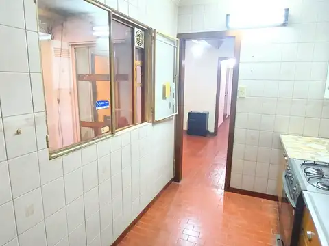 De Marchi 2900, Piso 00