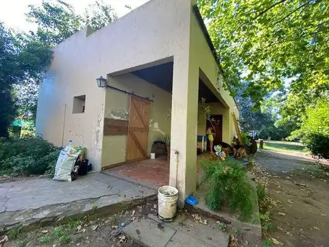 Lucia B. Pastor . Entre Martinez y Alvear