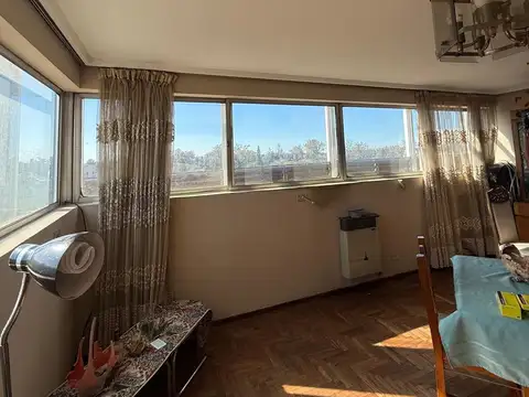 Departamento en Venta Nueva Córdoba 3 dormitorios 3 baños con cochera