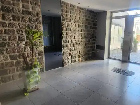 Departamento en Alquiler en Villa Ballester, $ 720.000