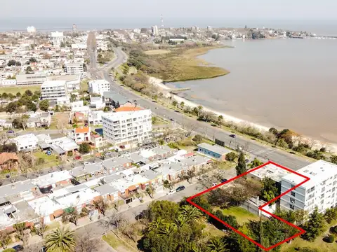 Rambla de las Americás y Paraguay