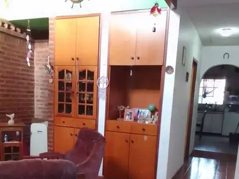 Casa en Venta en Villa Dominico, USD 190.000