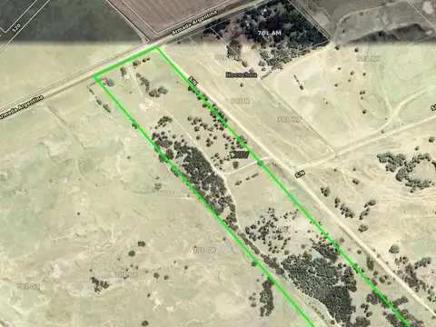 Avenida Armada Argentina y 557