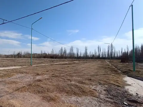 Lote 02 Mza 265, Barrio Parque Residencial Emanuel 1