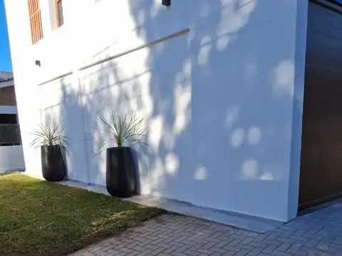 Duplex Barrio Santa Rita 776 , Piso 1