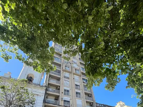 Bartolomé Mitre 100