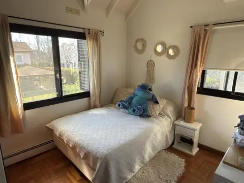 Casa en Alquiler en La Masia, USD 1.800