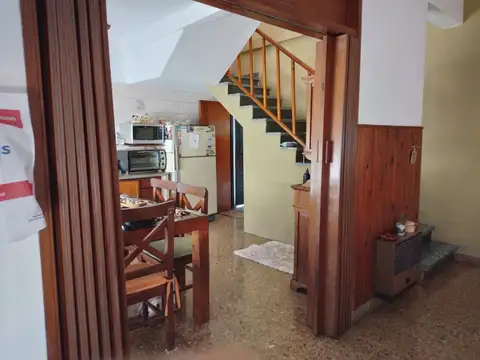 OPORTUNIDAD CHALET EN QUILMES OESTE CENTRO