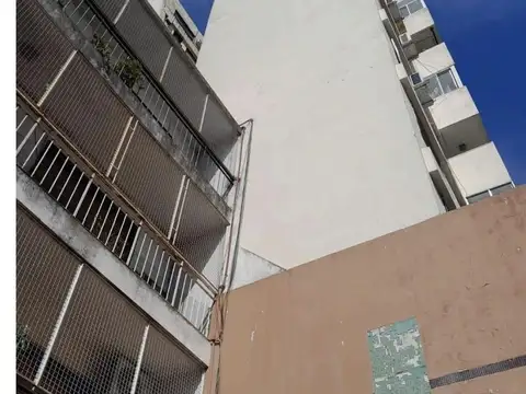 Terreno en Venta en Parque Centenario, USD 1.100.000