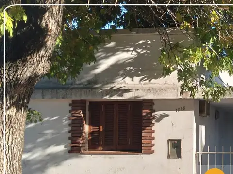 Hipólito Yrigoyen 1600