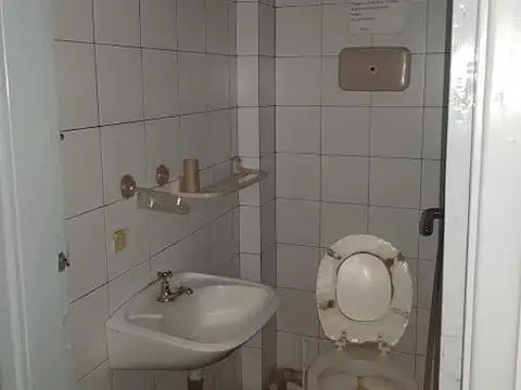 Amoedo esquina 392 4300