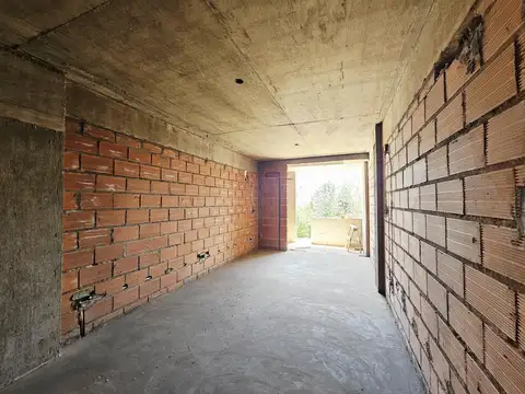 Venta departamento 2 ambientes con balcon y parrilla en Villa Bosch