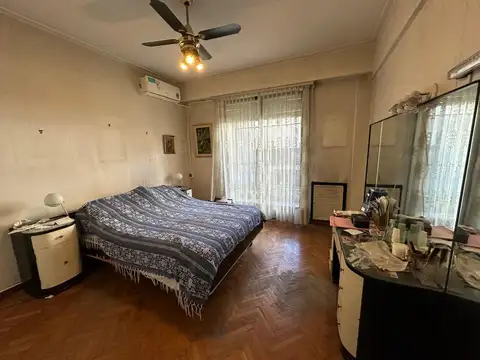 Departamento en Venta en Flores, USD 140.000