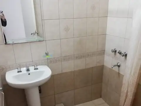 PH 3 ambientes frente 1° por escalera, ALQUILADO CON RENTA