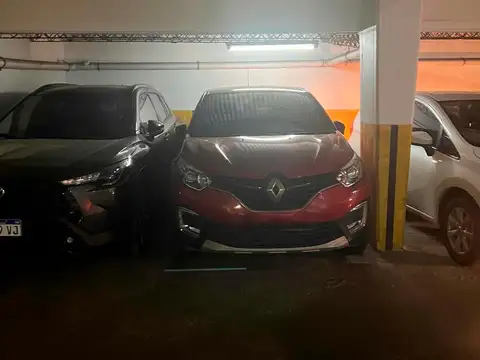 Aguilar e/ Ciudad de la Paz y Amenábar