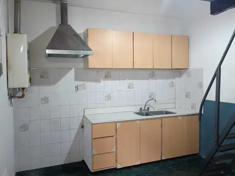 Contrafrente - Silencioso - Patio - Impecable.