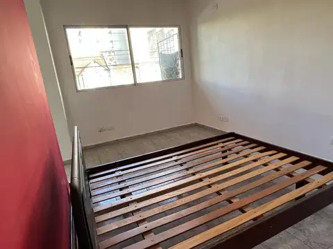 Av. Mosconi 2200, Piso 1