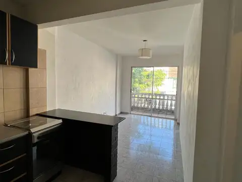 Departamento en Alquiler en Villa Pueyrredon, $ 490.000