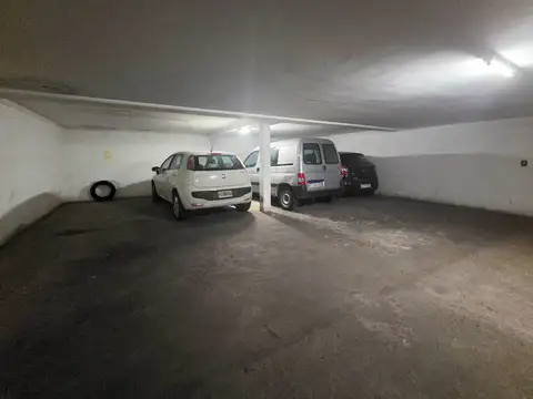 COCHERA EN VENTA EN TUCUMAN Y CORRIENTES