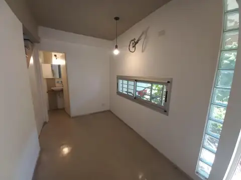 Depto Tipo Casa en Venta de 2 ambientes