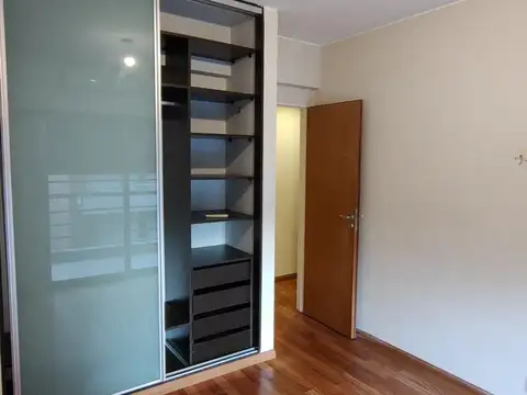 Departamento en Alquiler con 1 cocheras