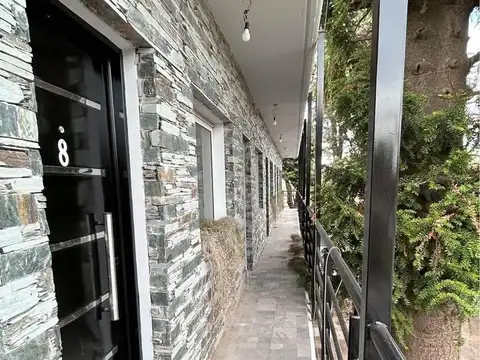 Roque Saenz Peña 2400