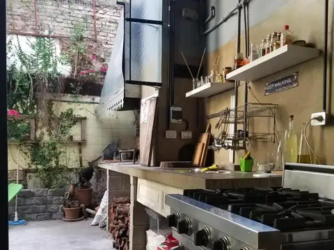 Metán 3750 e/ Castro Barros y Avenida Boedo