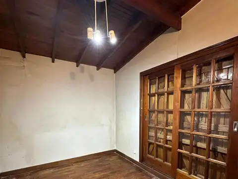 Importante Chalet en lo mejor del barrio Los Troncos