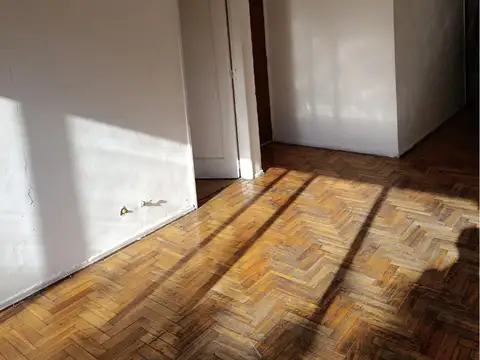 Departamento en Alquiler 3 Ambientes con Expensas Incluidas - Balvanera