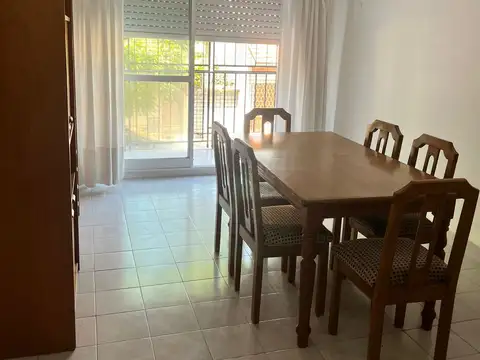 LINDO DEPARTAMENTO AL FRENTE CON BALCON (Frente a Agronomia)