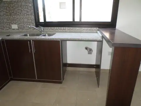 Casa en Alquiler en Munro-Este, $ 1.500.000