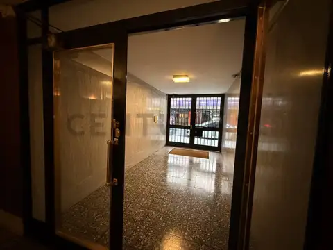 Departamento 3 AMBIENTES 2 DORMITORIOS en Recoleta. Capital Federal. RETASADA! Apto credito.