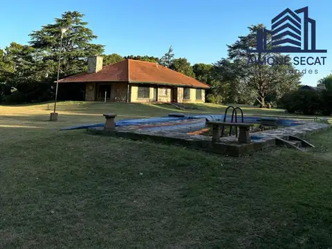 Campo en Venta con Alambrado