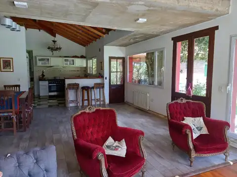 Casa en Venta en Parque Exaltacion, USD 169.000