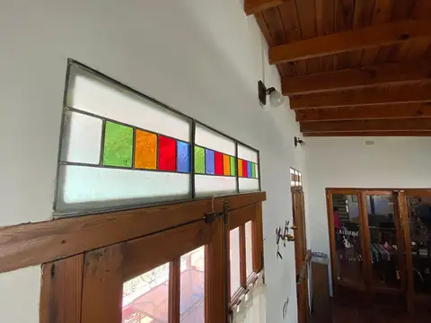 Casa en Venta con 4 cocheras