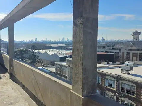 Av. Chorroarín  al 500