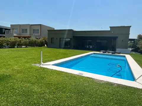 ALQ TEMP. CASA 4 AMB HARAS STA MARIA EL MOLINO
