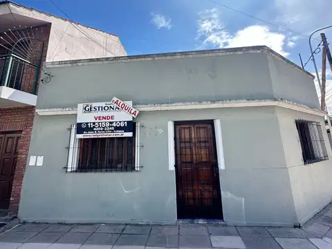 Casa - Venta - Argentina, Lanús - CATAMARCA 300