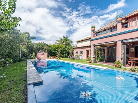 Avenida De La Riviera 900