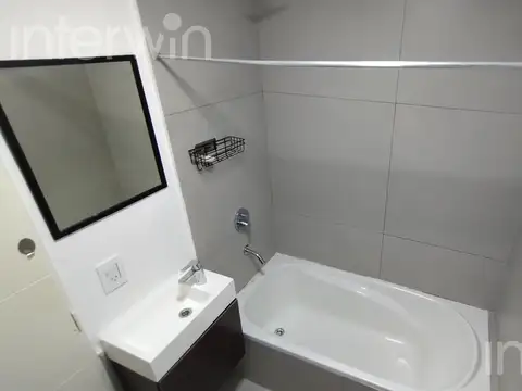 Departamento en Alquiler en Colegiales, $ 840.000