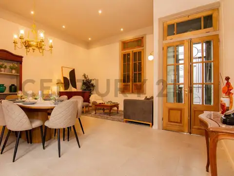 Venta Casa de 3 Dormitorios con pileta en Pichincha, Rosario