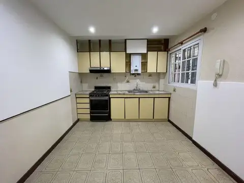 Departamento en Venta en Bernal, USD 75.000