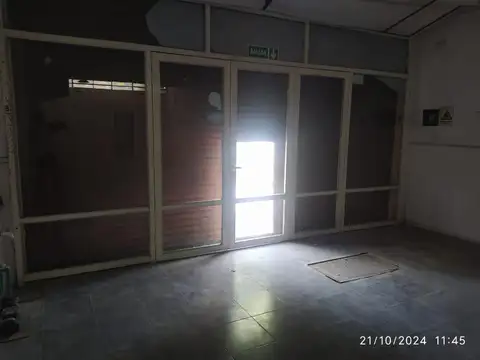 Local en Alquiler en Tiro Suizo, $ 650.000