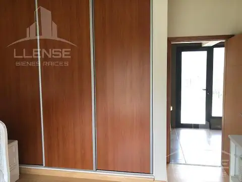 Casa 5 ambientes en 2 plantas en venta - Fincas de Hudson