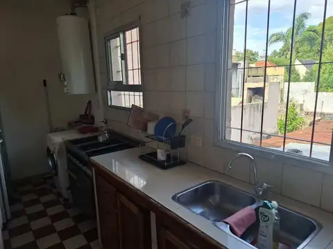 Depto Tipo Casa 3 ambientes con 1 baño