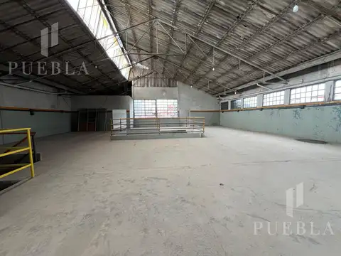 Galpon en Alquiler en Villa Soldati, $ 12.000.000